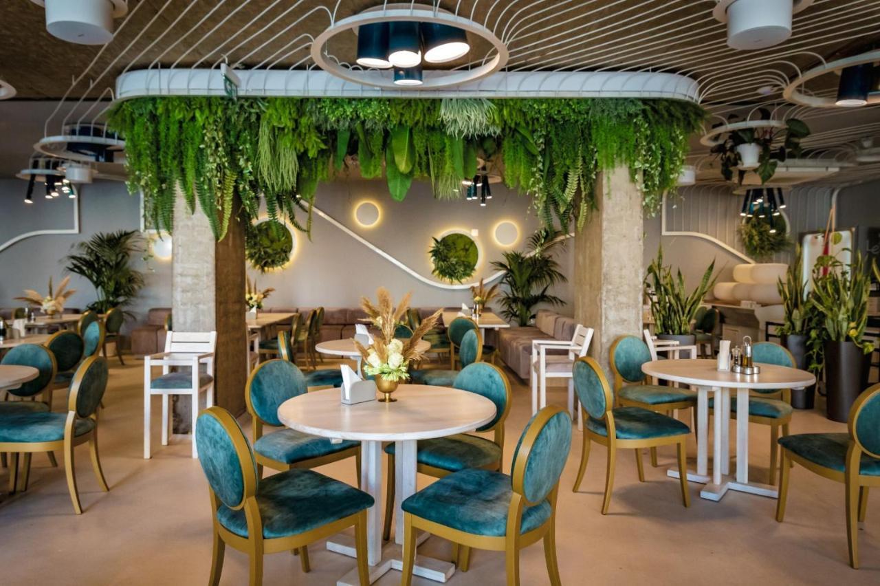 Novum By The Sea Aparthotel Olimp Bagian luar foto