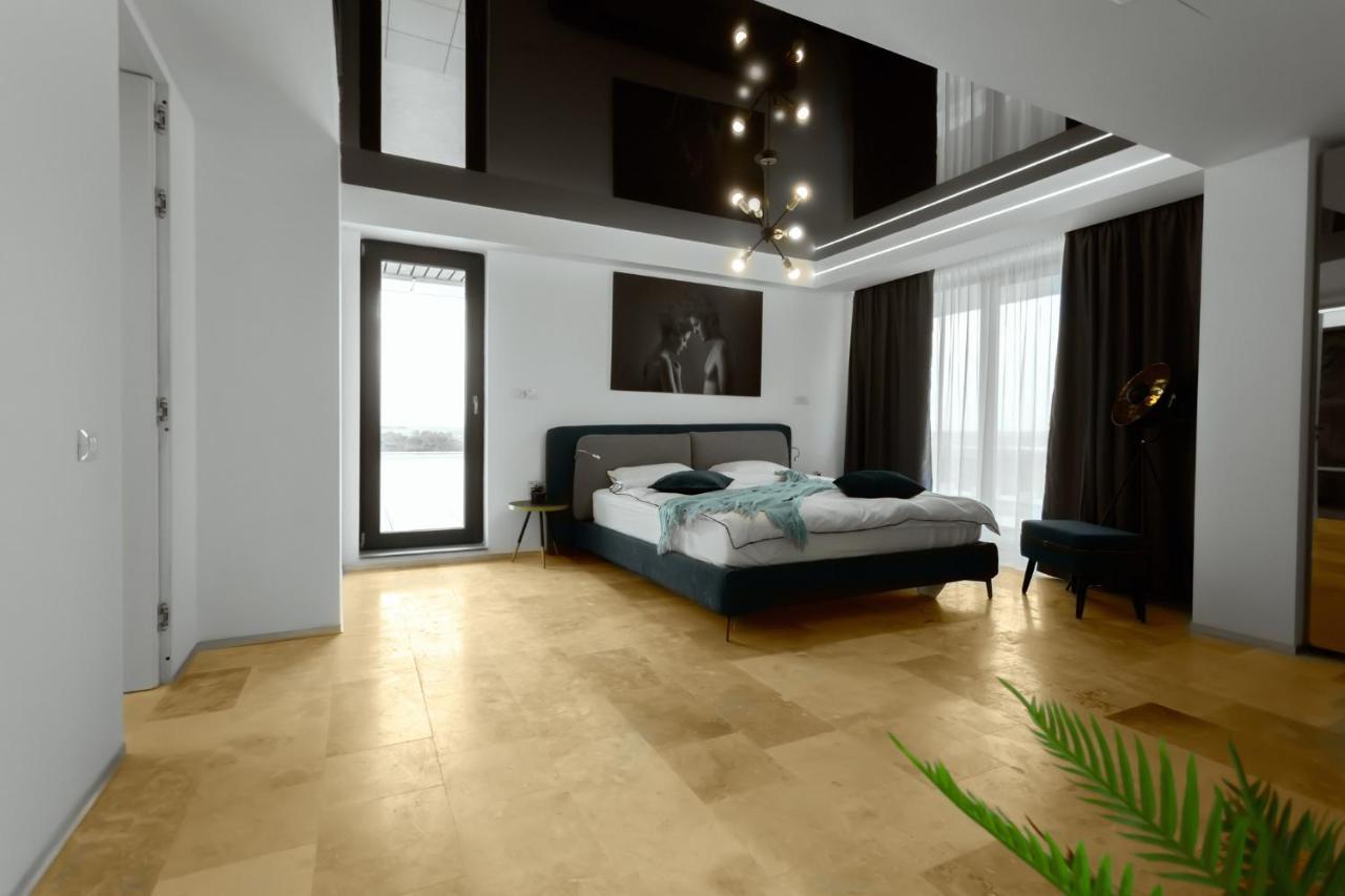 Novum By The Sea Aparthotel Olimp Bagian luar foto